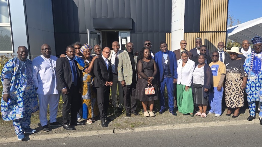 Fiece 20 Ans 01 Photo De Famille